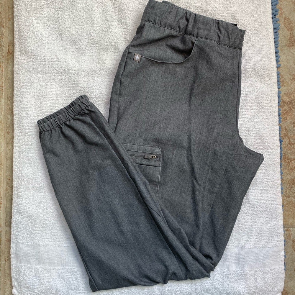 Figs Lima Jogger Scrub Pant - Size Small